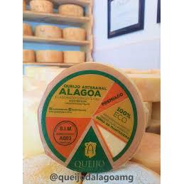 Queijo D'Alagoa - meia peça - *medalha bronze Mondial du Fromage*